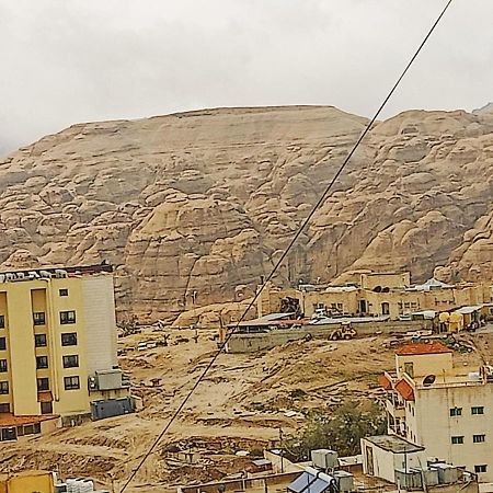 Jordanian Baity Apartment ワディ・ムーサ エクステリア 写真