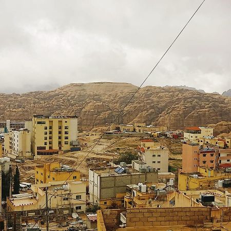 Jordanian Baity Apartment ワディ・ムーサ エクステリア 写真