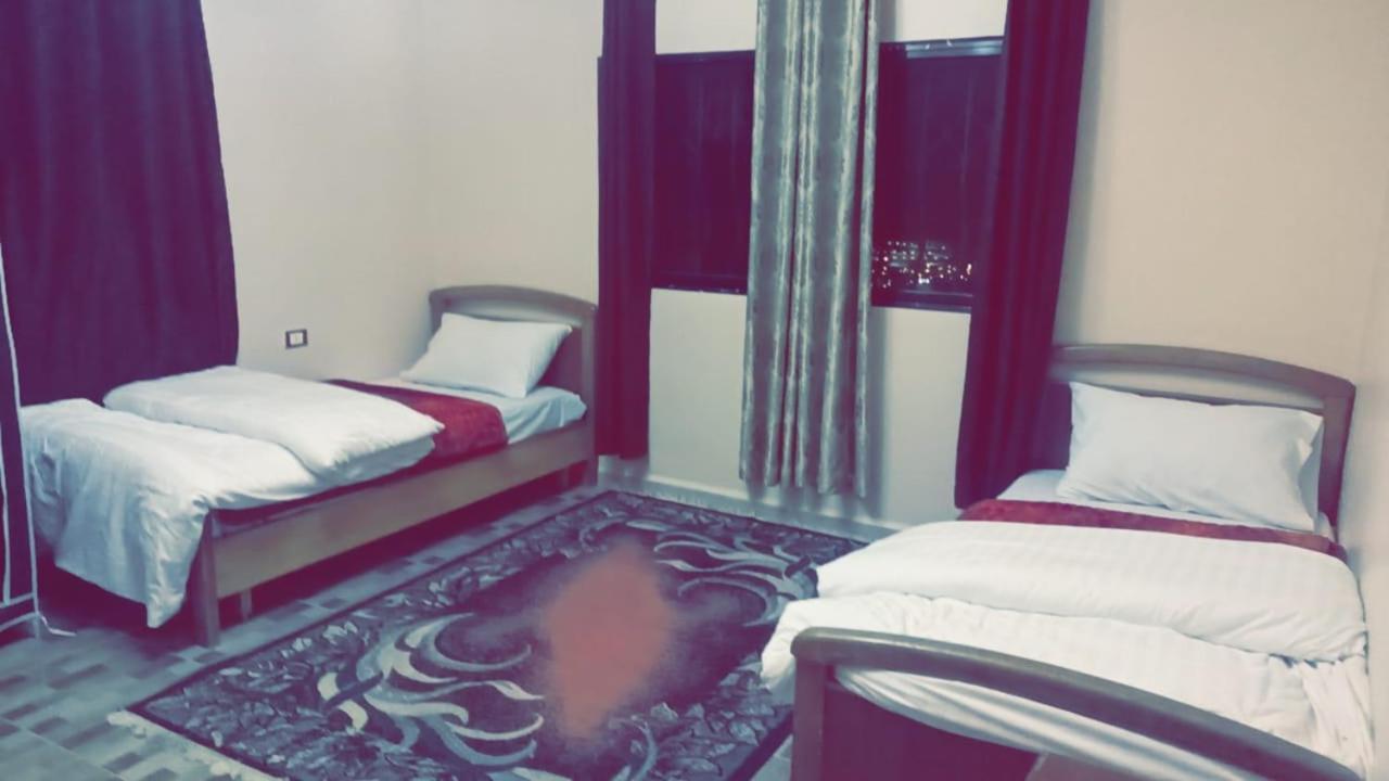 Jordanian Baity Apartment ワディ・ムーサ エクステリア 写真