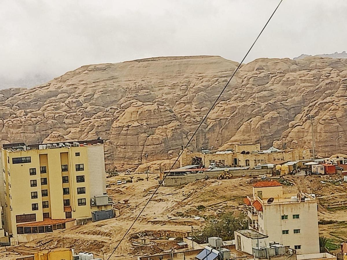 Jordanian Baity Apartment ワディ・ムーサ エクステリア 写真
