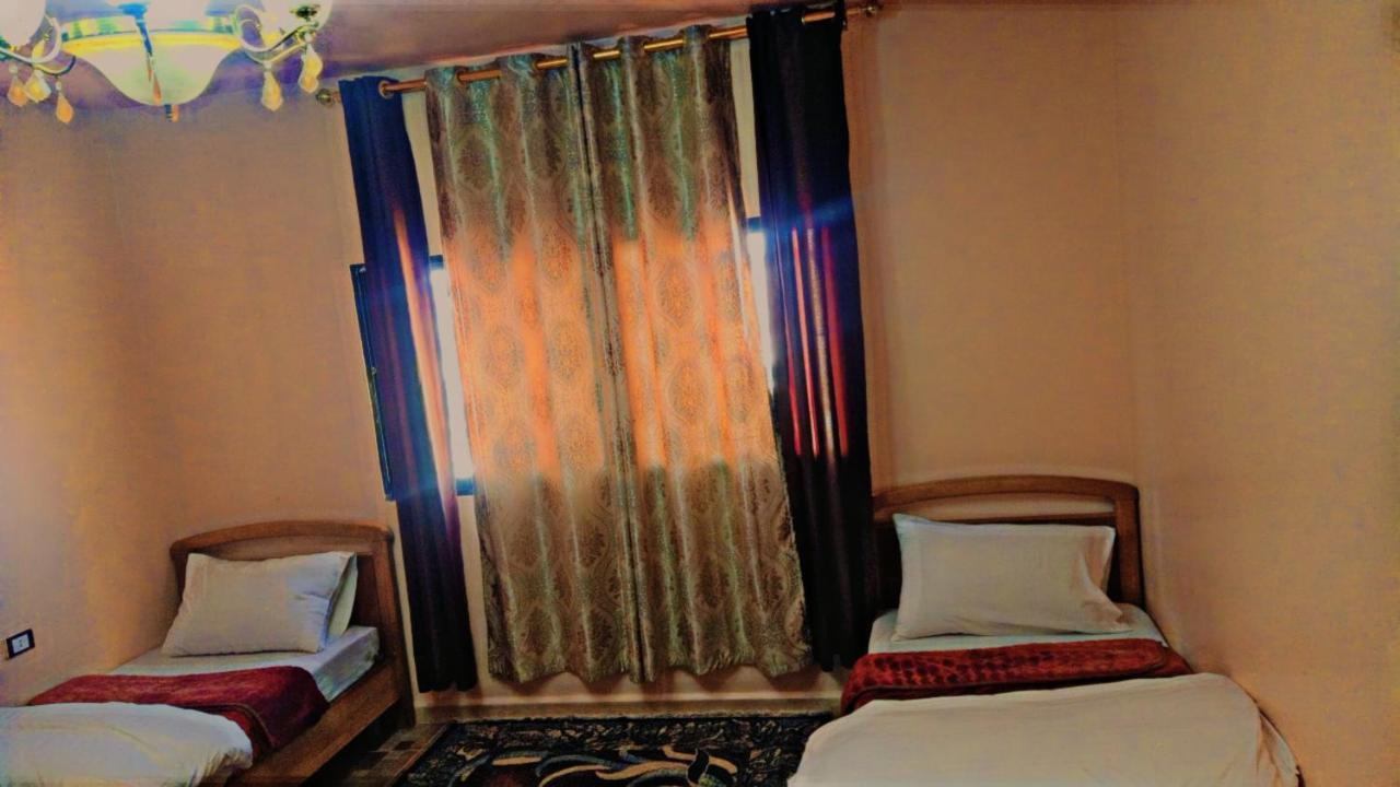Jordanian Baity Apartment ワディ・ムーサ エクステリア 写真